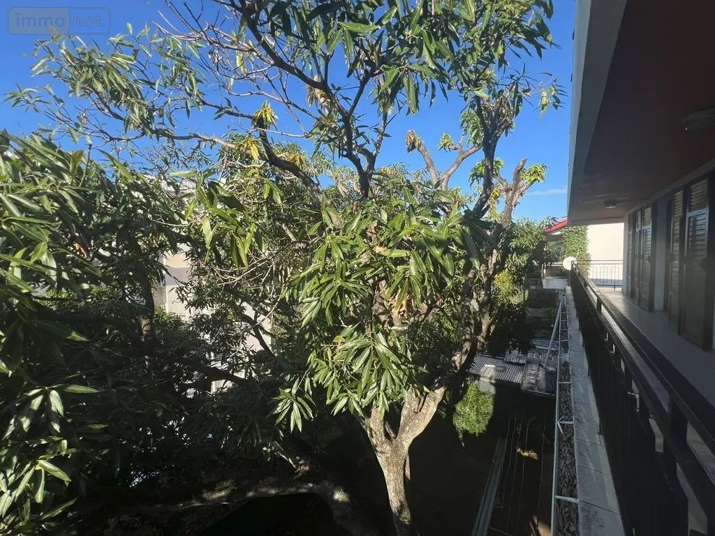 Maison a vendre Saint-Denis 97400 La Réunion 974 198 m2 8 pièces 540800 euros 97405/222 005