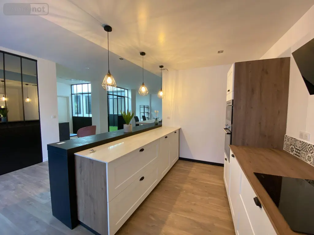 Appartement a vendre Aurillac 15000 Cantal 15 140 m2 4 pièces 283500 euros 15061-20 006