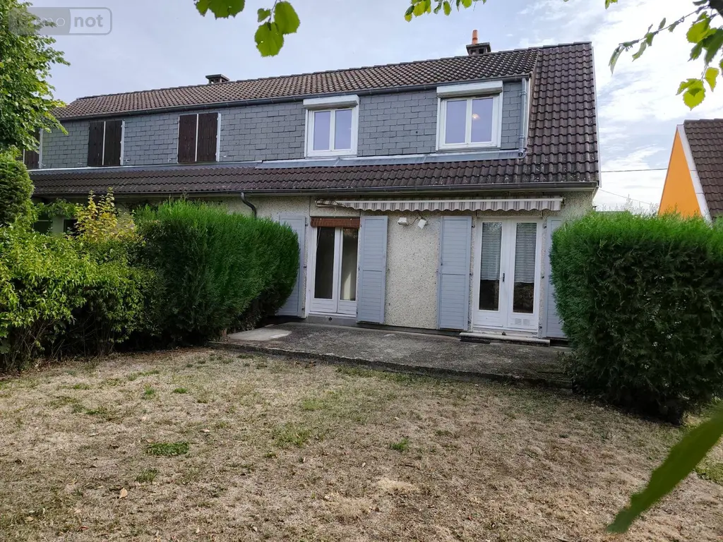 Maison a vendre Riom 63200 Puy-de-Dôme 63 83 m2 4 pièces 229000 euros 13352/445 001