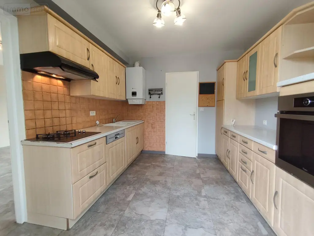 Maison a vendre Riom 63200 Puy-de-Dôme 63 83 m2 4 pièces 229000 euros 13352/445 002