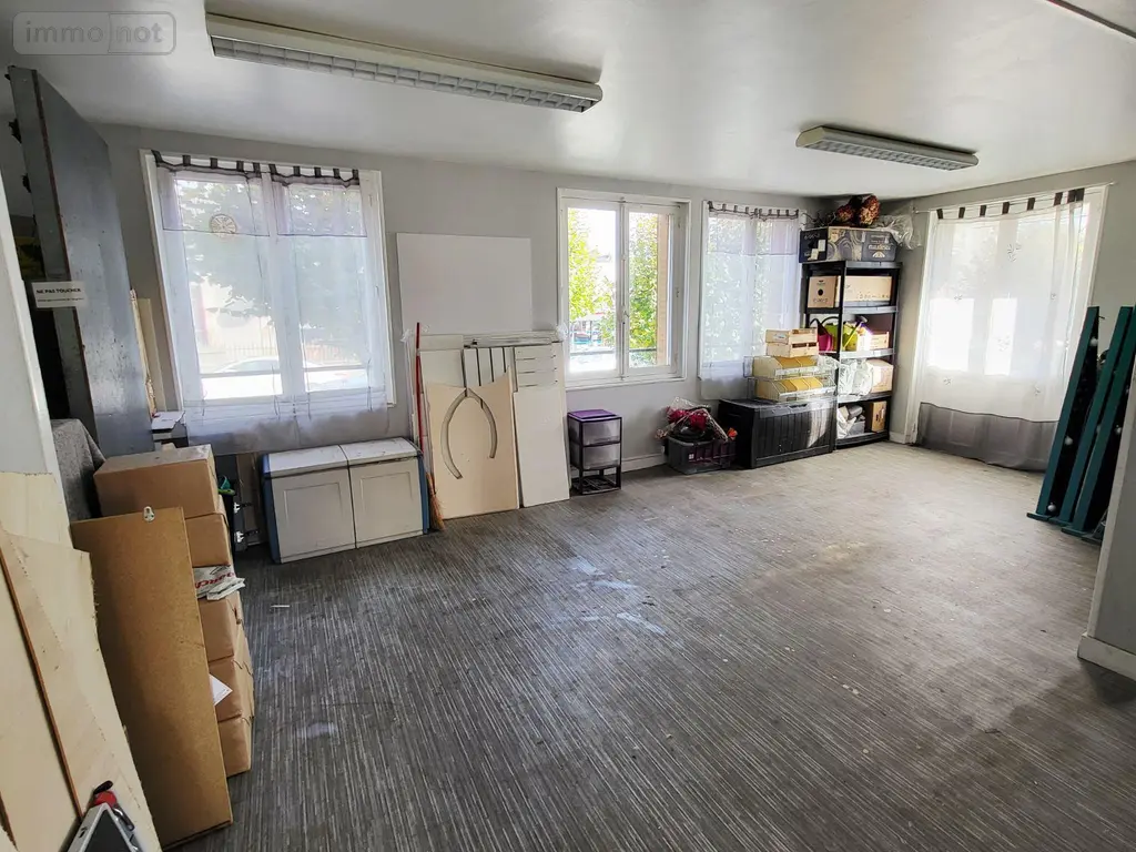 Immeuble de rapport a vendre Ussel 19200 Corrèze 19 273 m2 11 pièces 198500 euros UM 1299 012