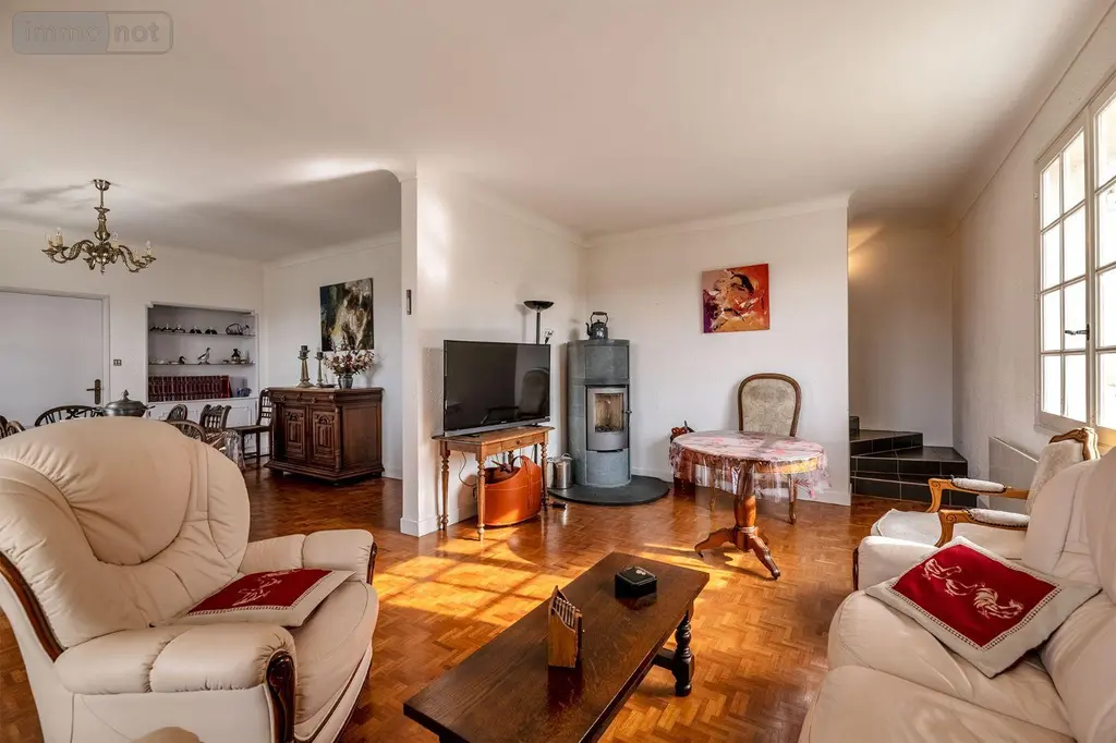 Maison a vendre Le Bugue 24260 Dordogne 24 122 m2 366000 euros 18113/150 003