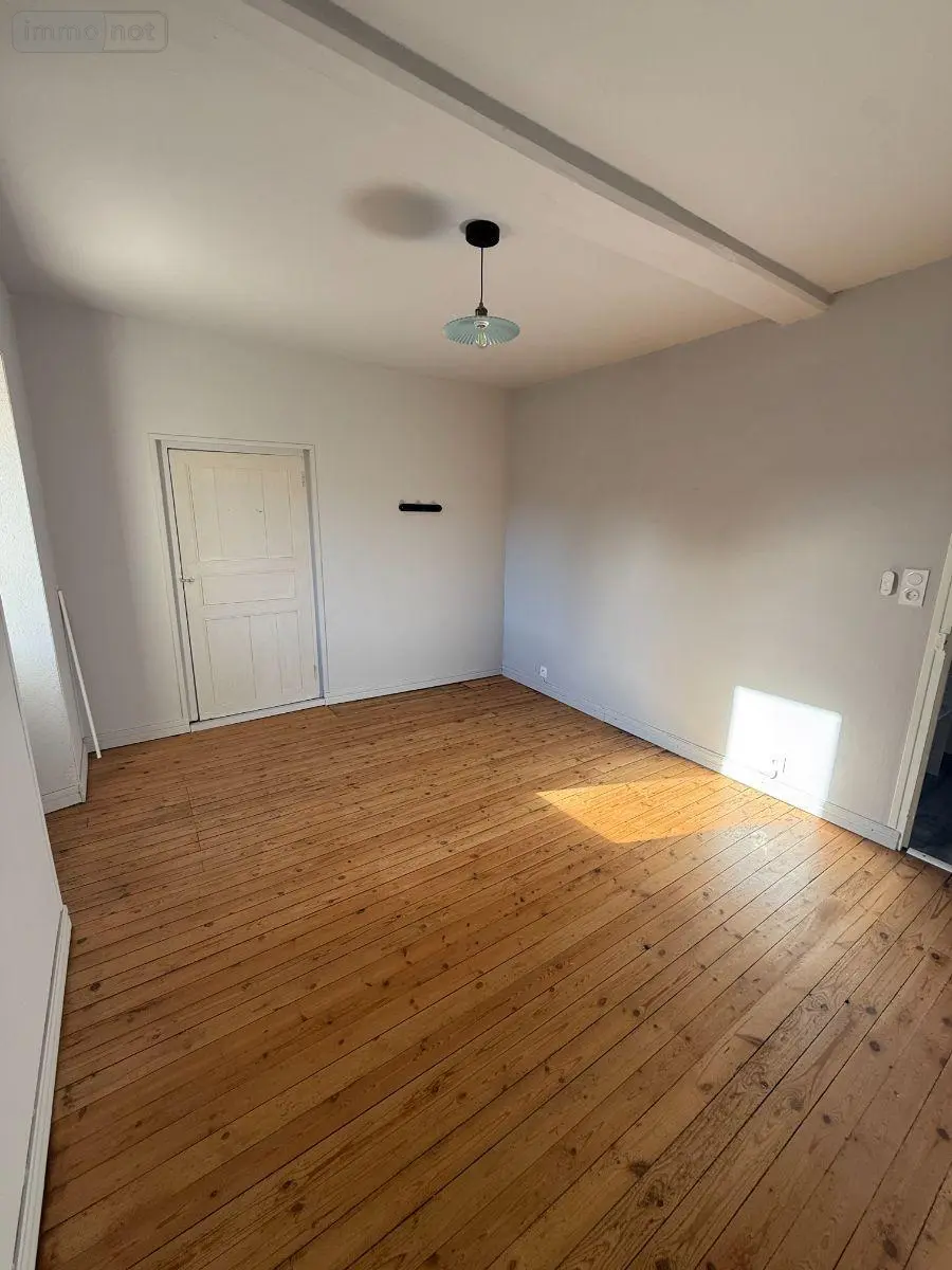Location maison La Gaubretière 85130 Vendée 85 82 m2 3 pièces 690 euros 85013-1090032 005
