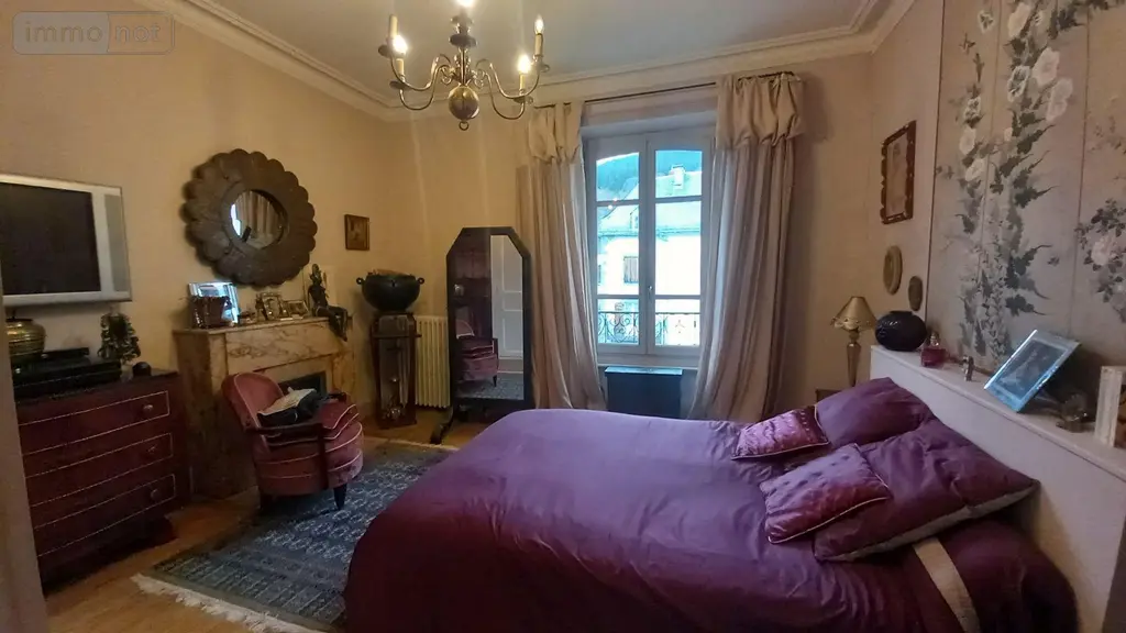 Maison a vendre Condat 15190 Cantal 15 164 m2 195000 euros FG/2444 013