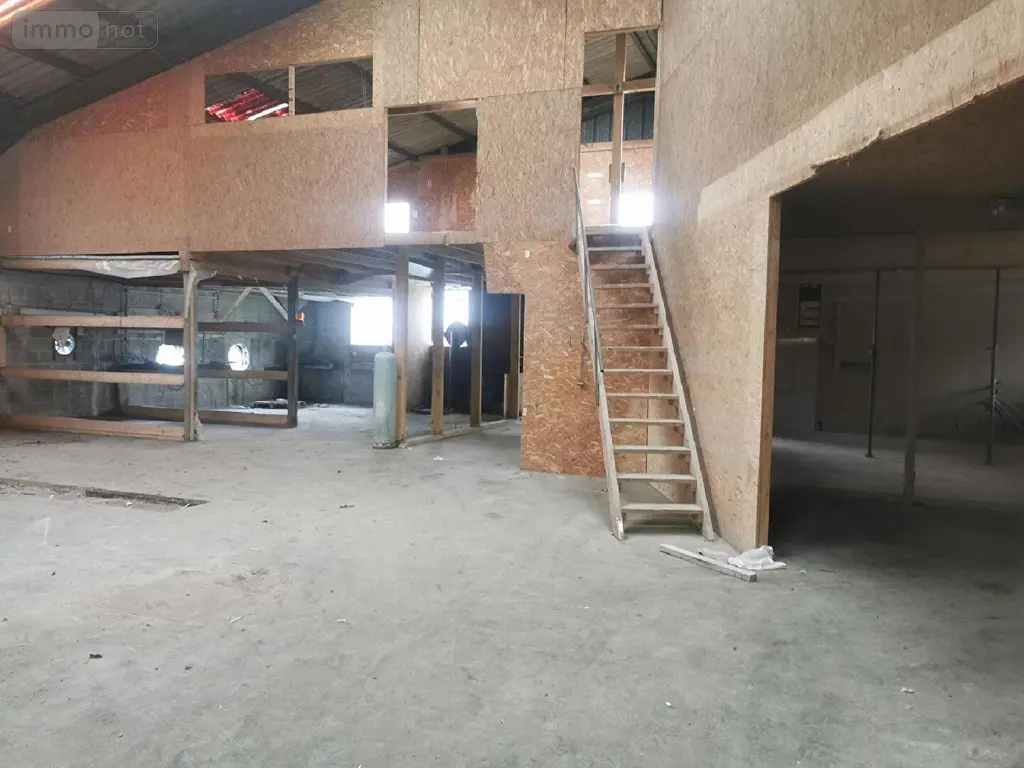 Fonds et murs commerciaux a vendre Bazouges-la-Pérouse 35560 Ille-et-Vilaine 35 800 m2 4 pièces 159000 euros 091-513 002