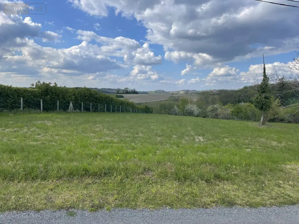 Terrain a batir a vendre Les Essards 16210 Charente 16 2929 m2 25503 euros 077/1358 004