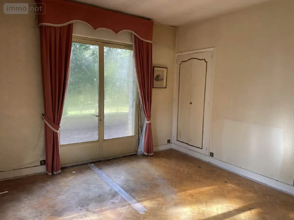 Maison a vendre Javerlhac-et-la-Chapelle-Saint-Robert 24300 Dordogne 24 334 m2 7 pièces 197950 euros 077/1491 045