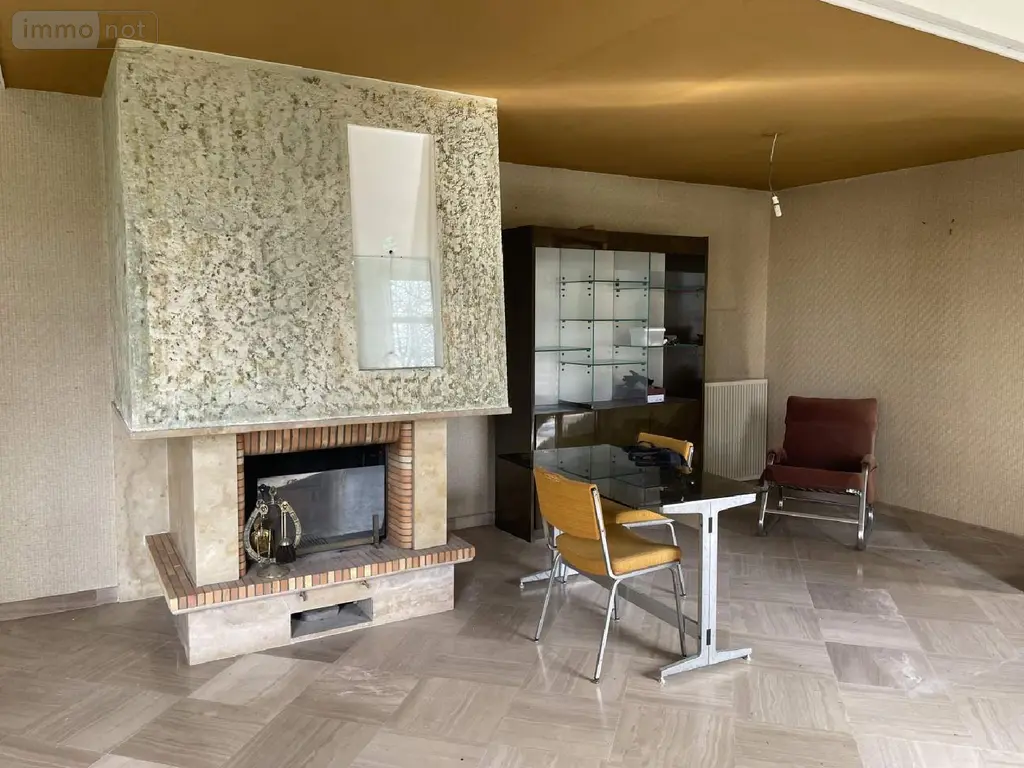 Maison a vendre Javerlhac-et-la-Chapelle-Saint-Robert 24300 Dordogne 24 334 m2 7 pièces 197950 euros 077/1491 003