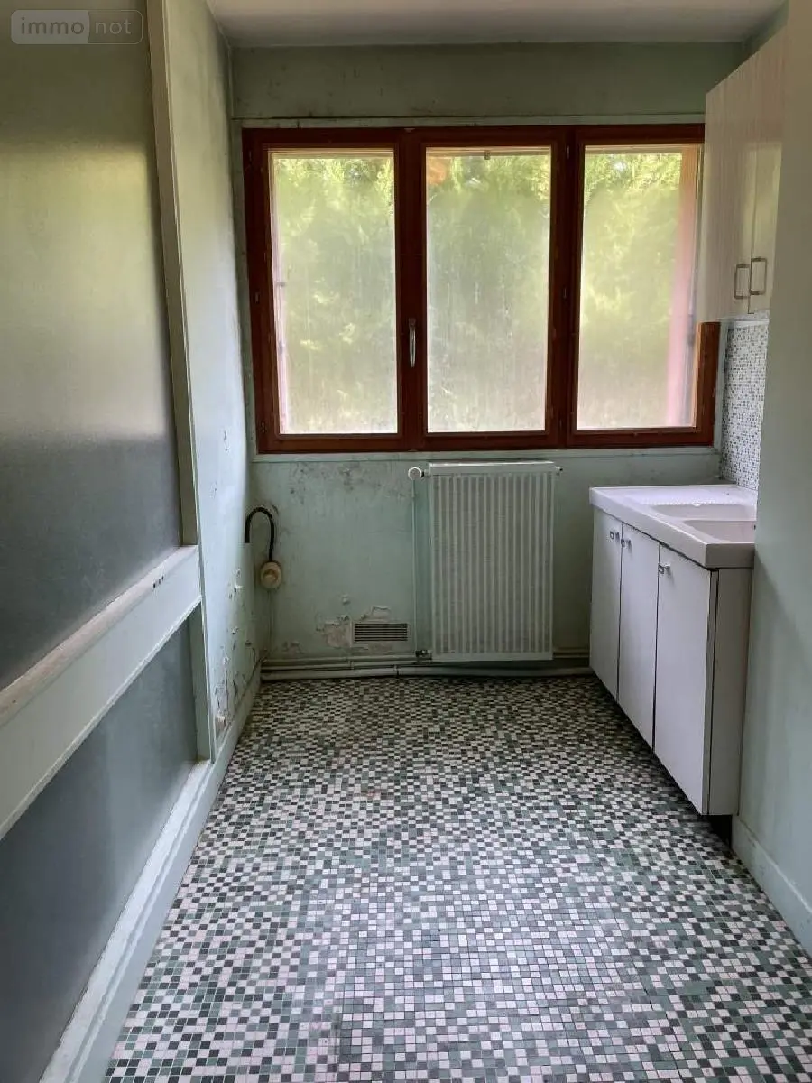 Maison a vendre Javerlhac-et-la-Chapelle-Saint-Robert 24300 Dordogne 24 334 m2 7 pièces 197950 euros 077/1491 035