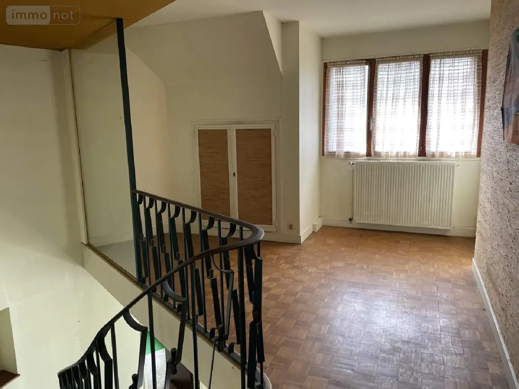 Maison a vendre Javerlhac-et-la-Chapelle-Saint-Robert 24300 Dordogne 24 334 m2 7 pièces 197950 euros 077/1491 039
