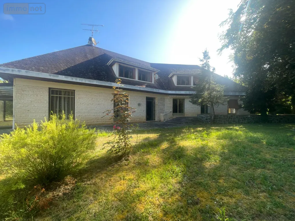 Maison a vendre Javerlhac-et-la-Chapelle-Saint-Robert 24300 Dordogne 24 334 m2 7 pièces 197950 euros 077/1491 053