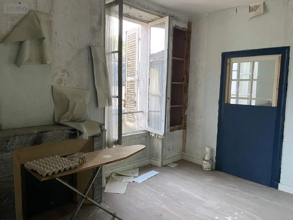 Immeuble de rapport a vendre Javerlhac-et-la-Chapelle-Saint-Robert 24300 Dordogne 24 306 m2 9 pièces 192600 euros 077/1570 022