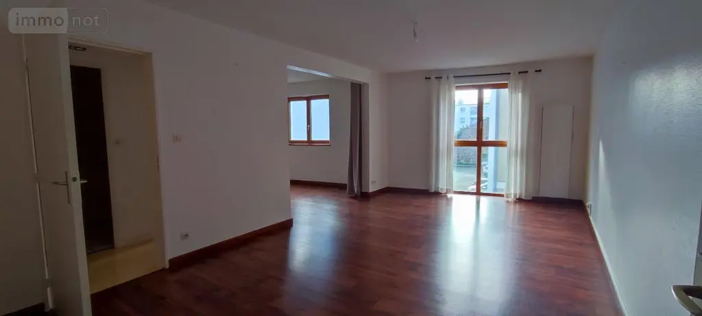 Appartement a vendre Redon 35600 Ille-et-Vilaine 35 72 m2 3 pièces 206000 euros 143/242A 001