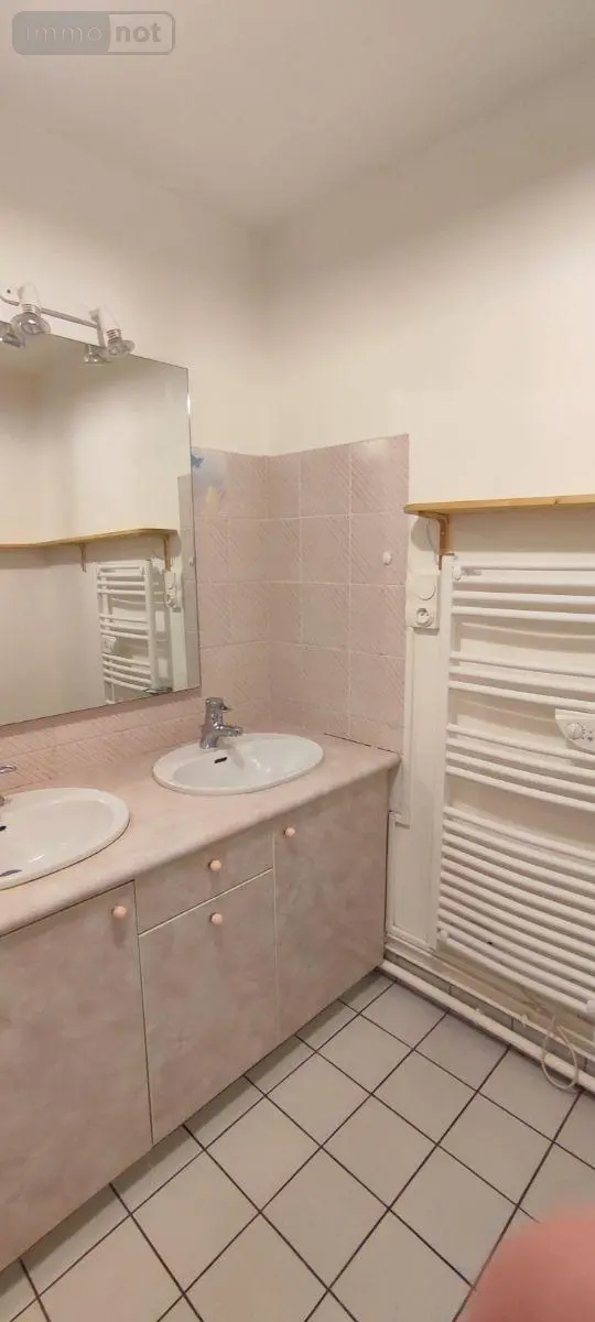 Appartement a vendre Redon 35600 Ille-et-Vilaine 35 72 m2 3 pièces 206000 euros 143/242A 006