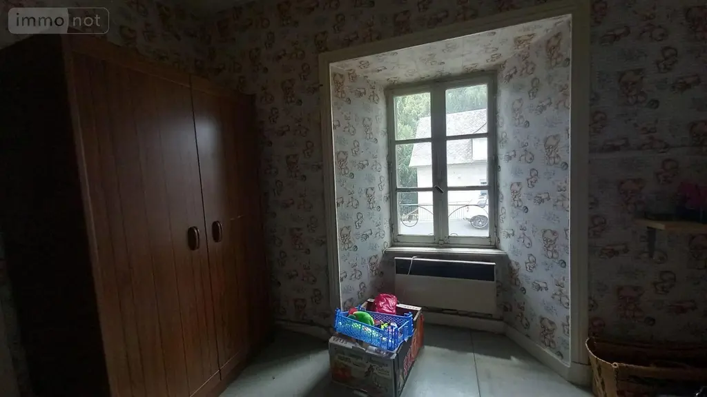Maison a vendre Laveissière 15300 Cantal 15 165 m2 77000 euros FG/2452 011
