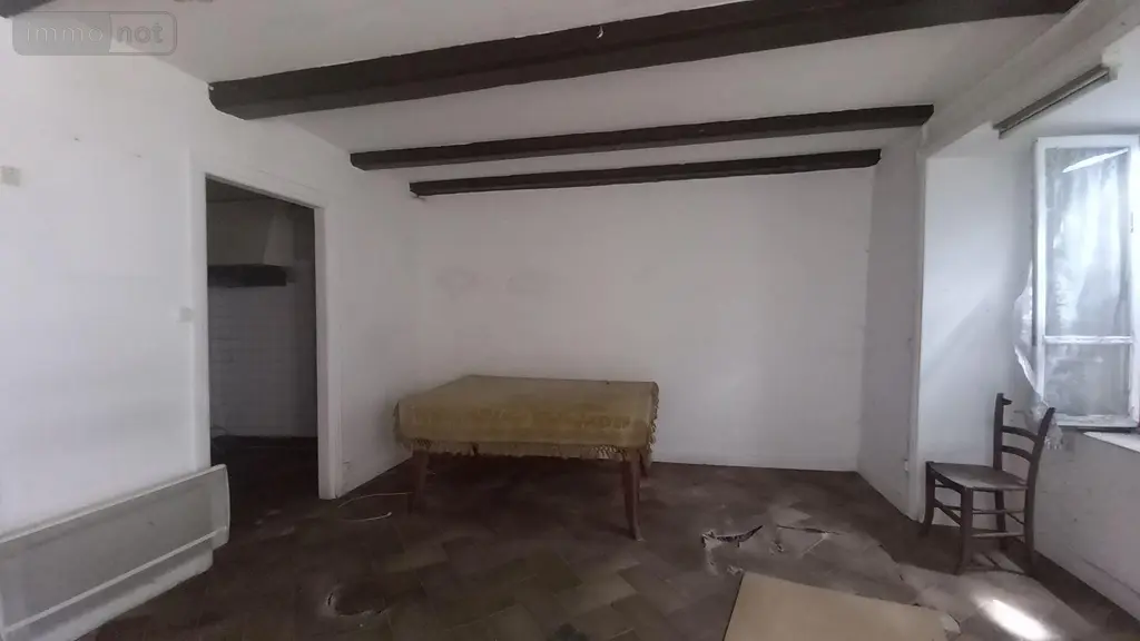 Maison a vendre Laveissière 15300 Cantal 15 165 m2 77000 euros FG/2452 012