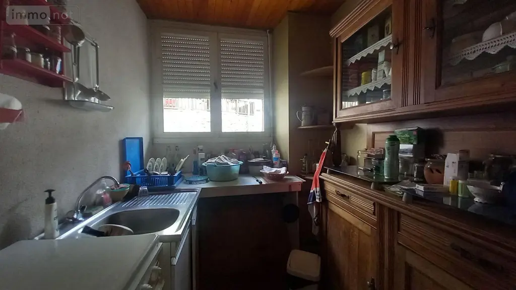 Maison a vendre Laveissière 15300 Cantal 15 165 m2 77000 euros FG/2452 010