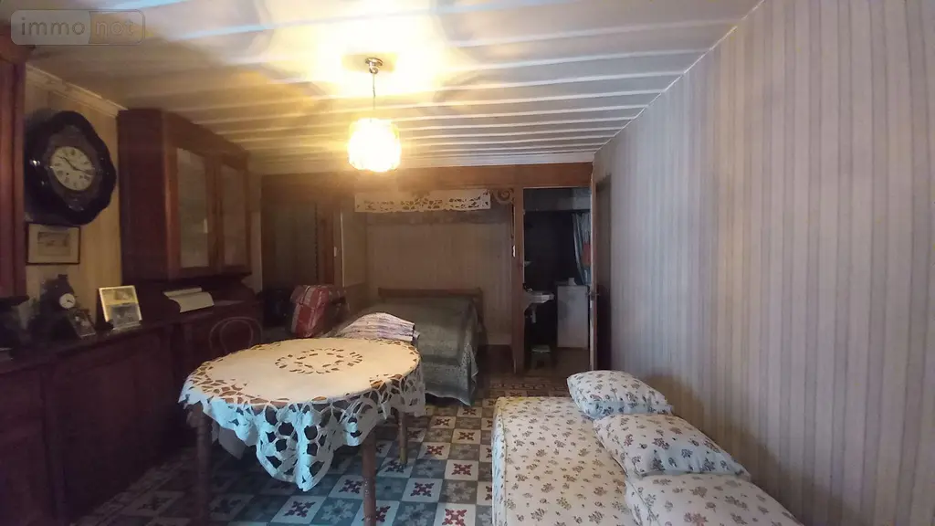 Maison a vendre Laveissière 15300 Cantal 15 165 m2 77000 euros FG/2452 023