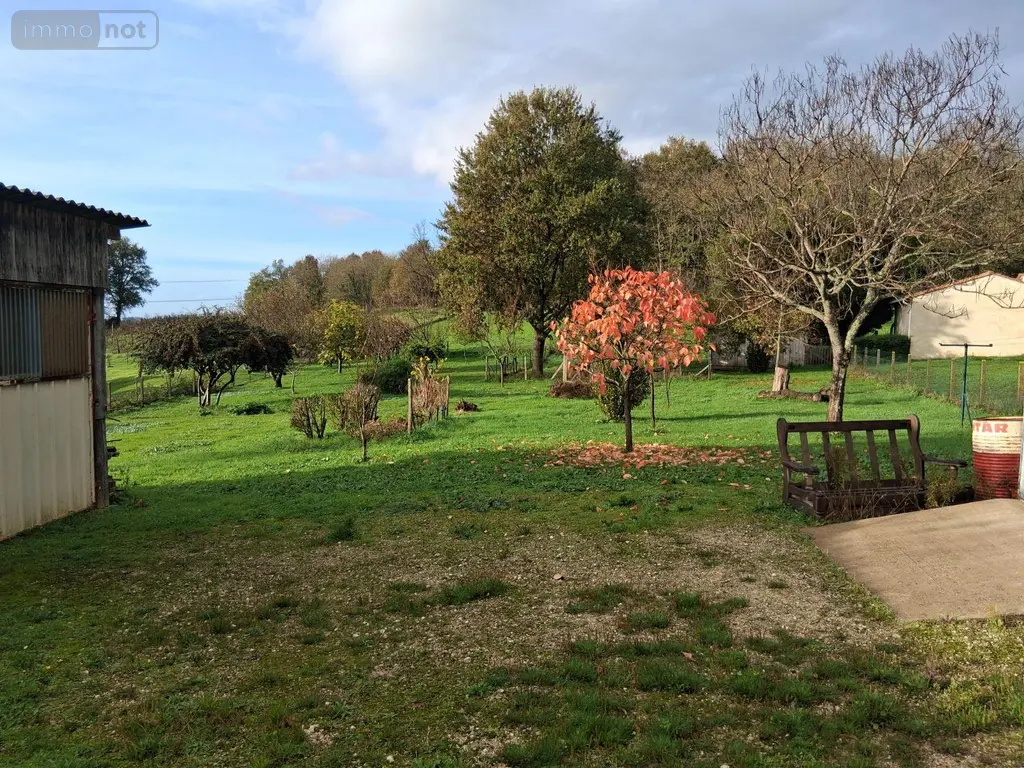 Maison a vendre Saint-Bonnet-sur-Gironde 17150 Charente-Maritime 17 118 m2 5 pièces 164300 euros 33082/341 005