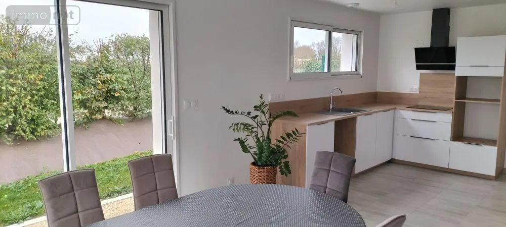 Maison a vendre La Crèche 79260 Deux-Sèvres 79 105 m2 4 pièces 299900 euros 14063 005