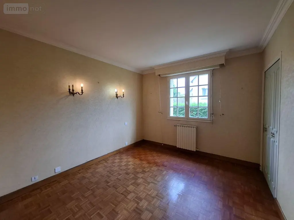Maison a vendre Saint-Nicolas-du-Pélem 22480 Côtes-d'Armor 22 103 m2 3 pièces 121900 euros 22075-MA01656 005
