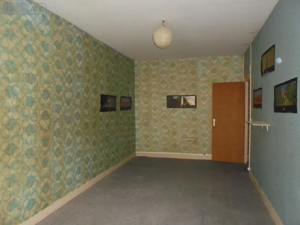 Fonds et murs commerciaux a vendre Beaugency 45190 Loiret 45 203 m2 9 pièces 168200 euros 091/1506 023