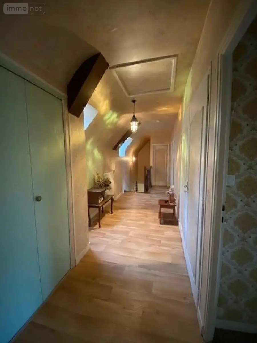 Maison a vendre Tinténiac 35190 Ille-et-Vilaine 35 143 m2 5 pièces 198550 euros 105/1898 012