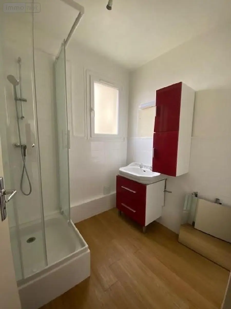 Location appartement Rennes 35000 Ille-et-Vilaine 35 57 m2 3 pièces 750 euros 105/1894 008