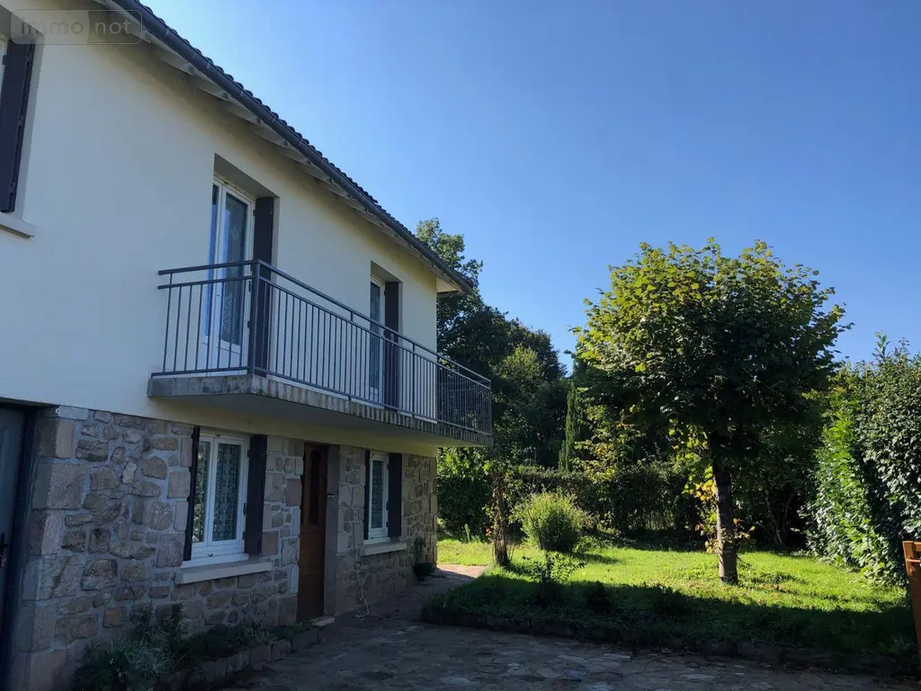 Maison a vendre Ally 15700 Cantal 15 100 m2 116600 euros 15060/1234 004