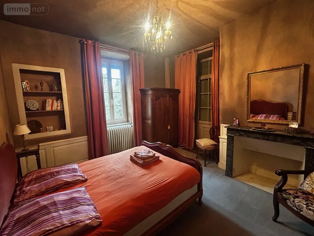 Immeuble de rapport a vendre Pleaux 15700 Cantal 15 200 m2 135680 euros 15060/1235 011