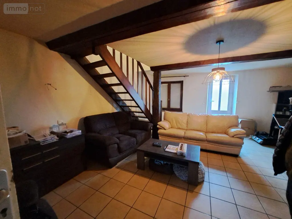 Immeuble de rapport a vendre Le Tronquay 14490 Calvados 14 135 m2 3 pièces 80200 euros N3611 003