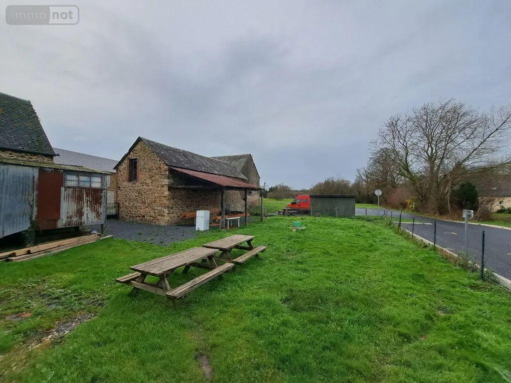 Immeuble de rapport a vendre Le Tronquay 14490 Calvados 14 135 m2 3 pièces 80200 euros N3611 009