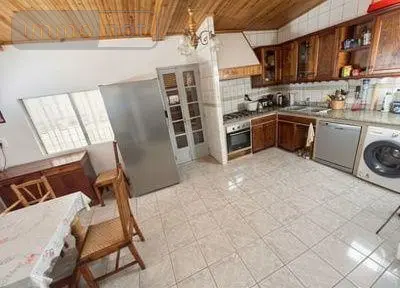 Maison a vendre Saint-Denis 97490 La Réunion 974 230 m2 10 pièces 550100 euros 97405/234 006