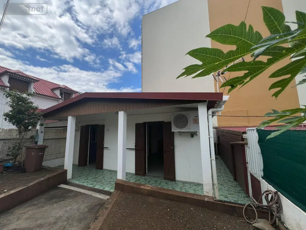 Maison a vendre Saint-Denis 97490 La Réunion 974 230 m2 10 pièces 550100 euros 97405/234 022