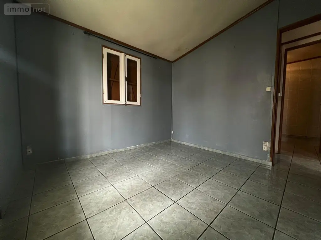 Maison a vendre Saint-Denis 97490 La Réunion 974 230 m2 10 pièces 550100 euros 97405/234 028