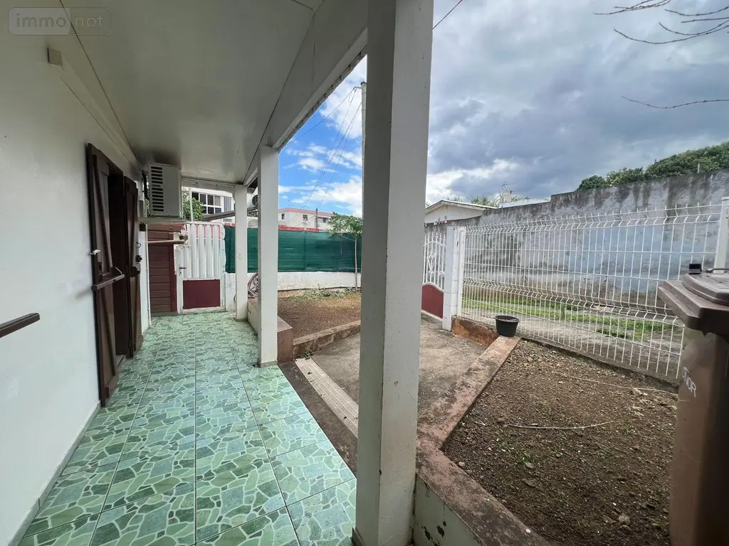 Maison a vendre Saint-Denis 97490 La Réunion 974 230 m2 10 pièces 550100 euros 97405/234 027