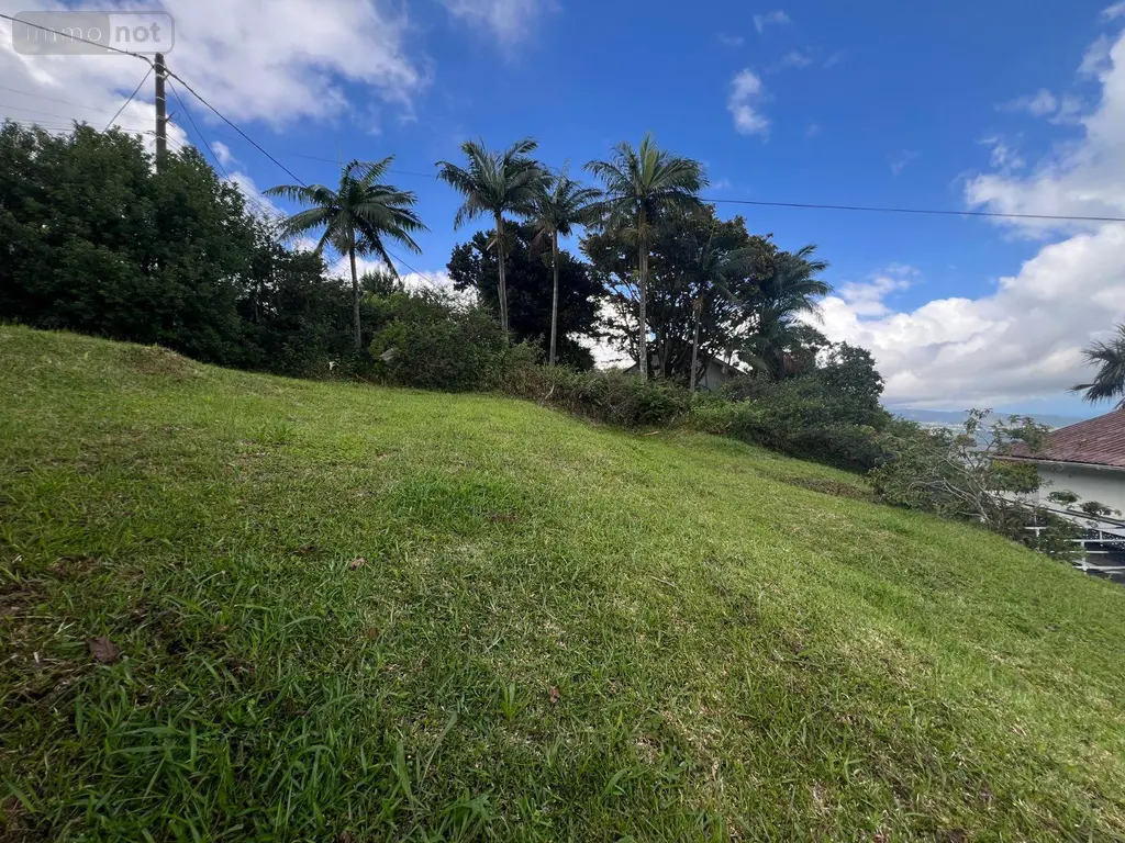 Terrain a batir a vendre Sainte-Marie 97438 La Réunion 974 127600 euros 97405/236 002