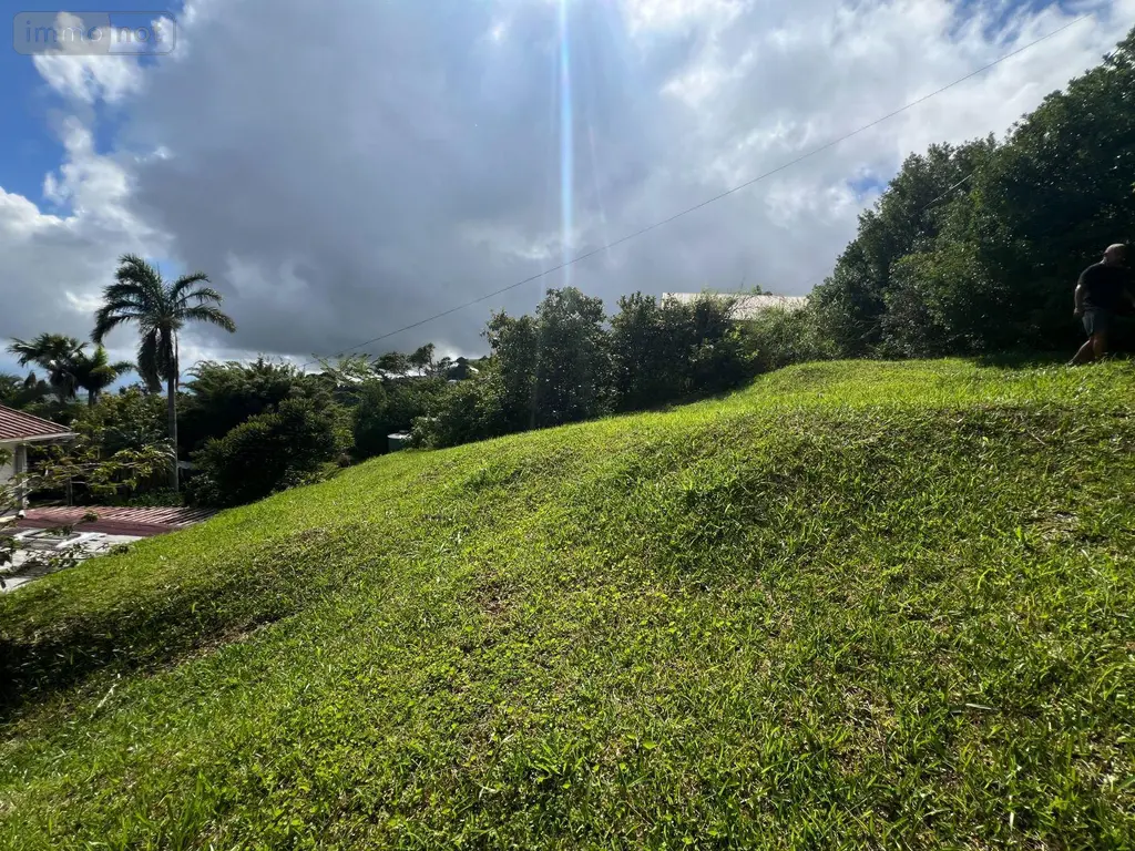 Terrain a batir a vendre Sainte-Marie 97438 La Réunion 974 127600 euros 97405/236 005
