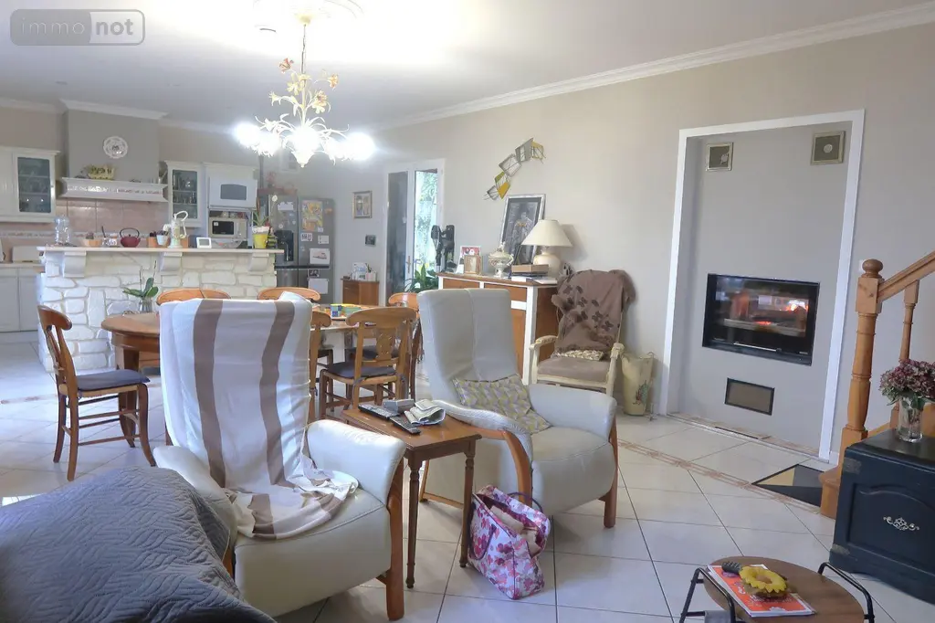 Divers a vendre Colombiers 86490 Vienne 86 226 m2 335360 euros 86024-DIVE2426 004
