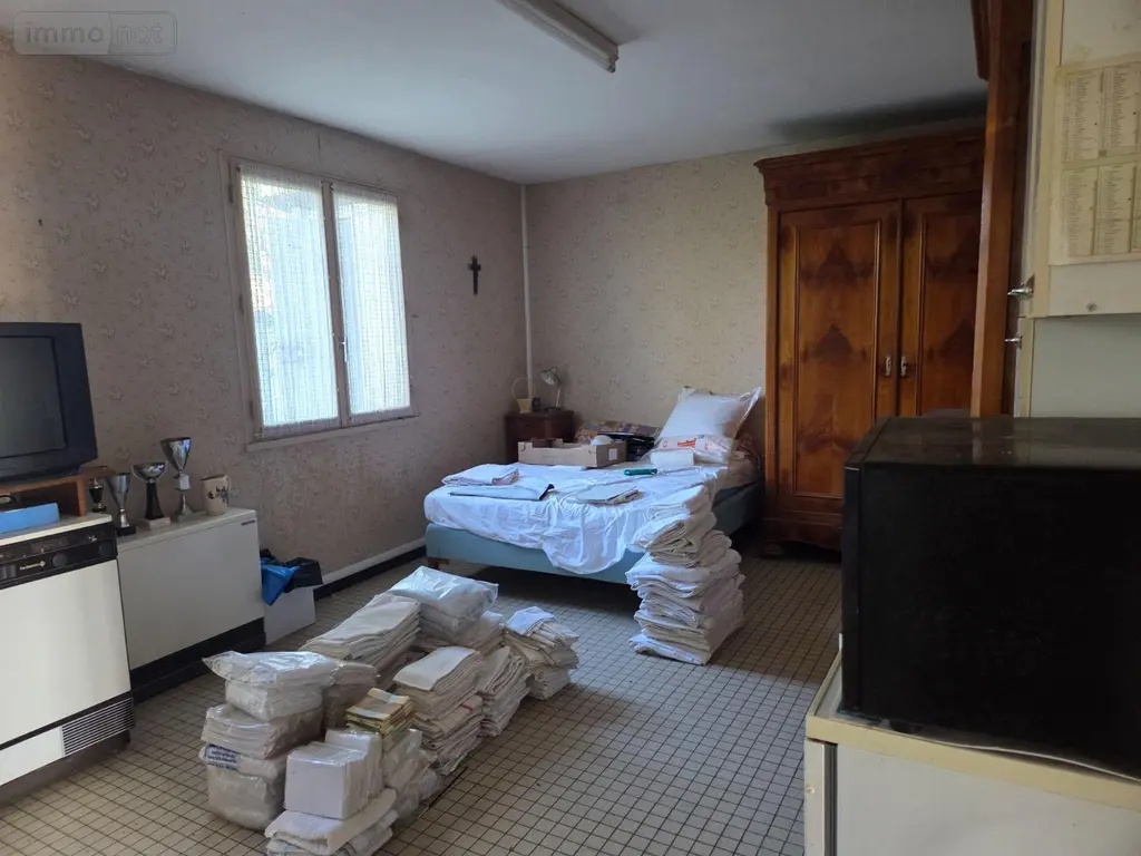 Maison a vendre Saint-Fraimbault-de-Prières 53300 Mayenne 53 135 m2 6 pièces 125500 euros 53075/FC66 012