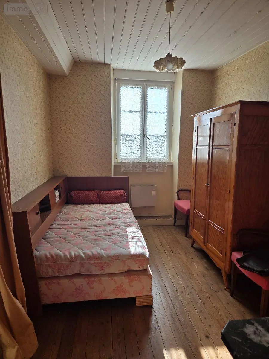 Maison a vendre Saint-Fraimbault-de-Prières 53300 Mayenne 53 135 m2 6 pièces 125500 euros 53075/FC66 011