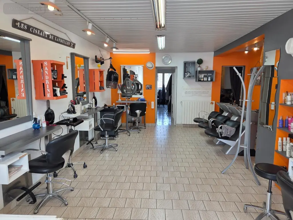 Fonds et murs commerciaux a vendre Landelles-et-Coupigny 14380 Calvados 14 21000 euros 25-17 002