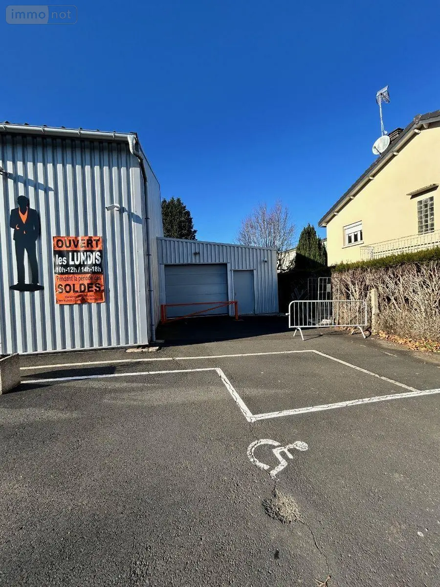 Fonds et murs commerciaux a vendre Mauriac 15200 Cantal 15 360 m2 507700 euros 15060/1239 003