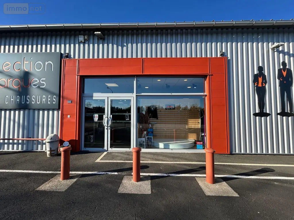 Fonds et murs commerciaux a vendre Mauriac 15200 Cantal 15 360 m2 507700 euros 15060/1239 004