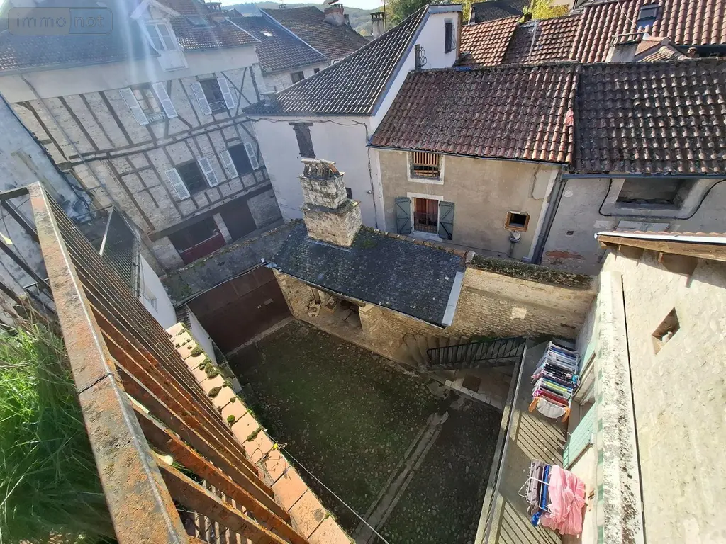 Immeuble de rapport a vendre Souillac 46200 Lot 46 287 m2 10 pièces 294400 euros 18113/159 010
