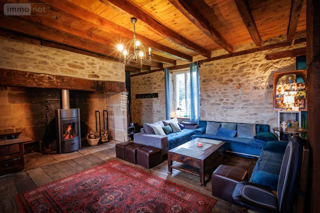 Propriete a vendre Saint-Cirgues-la-Loutre 19220 Corrèze 19 245 m2 8 pièces 387000 euros 15060/1241 003