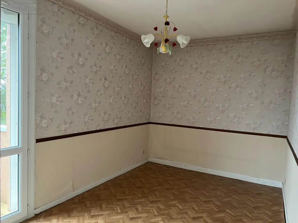 Appartement a vendre Châteauroux 36000 Indre 36 80 m2 4 pièces 70100 euros JA/797 002