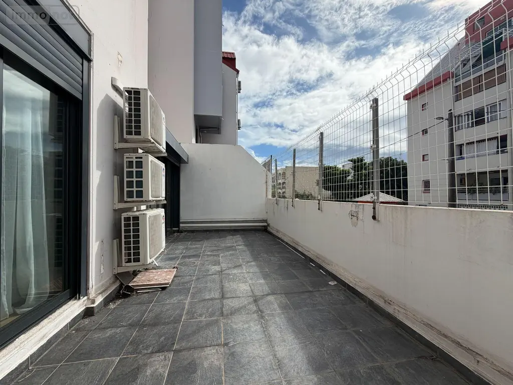 Appartement a vendre Saint-Denis 97400 La Réunion 974 65 m2 3 pièces 160500 euros 97405/240 007