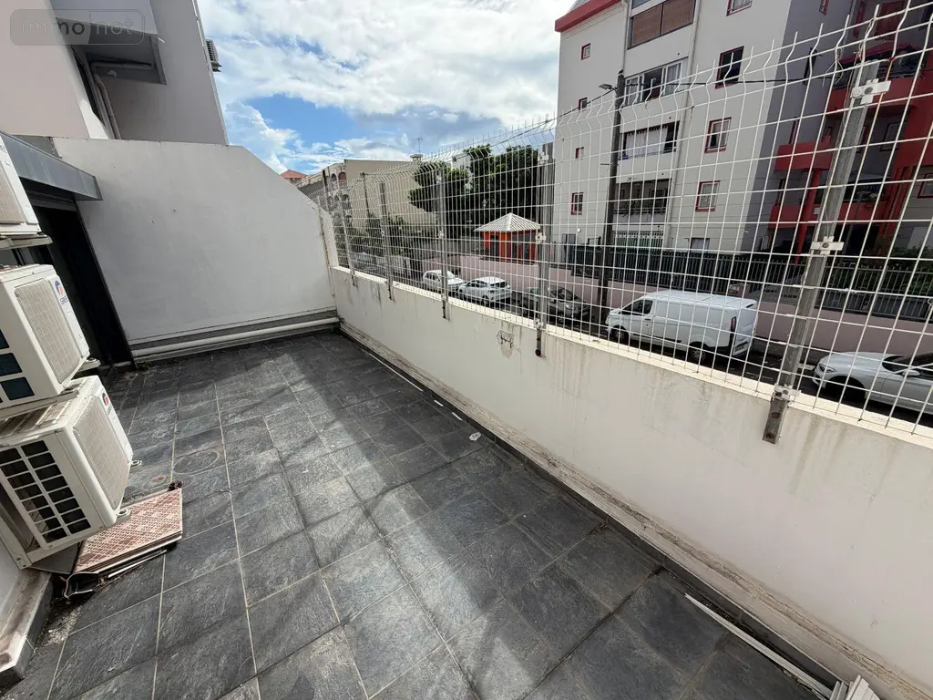 Appartement a vendre Saint-Denis 97400 La Réunion 974 65 m2 3 pièces 160500 euros 97405/240 003