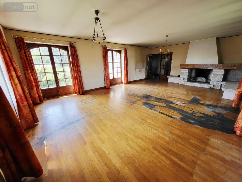 Maison a vendre Ussel 19200 Corrèze 19 150 m2 5 pièces 162750 euros um 1304 006